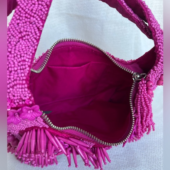 VIRAL HANDMADE FUCHSIA BEADED BAG w/ FLOWER DETAILS, NWT *LAST IN STOCK* - Picture 8 of 8